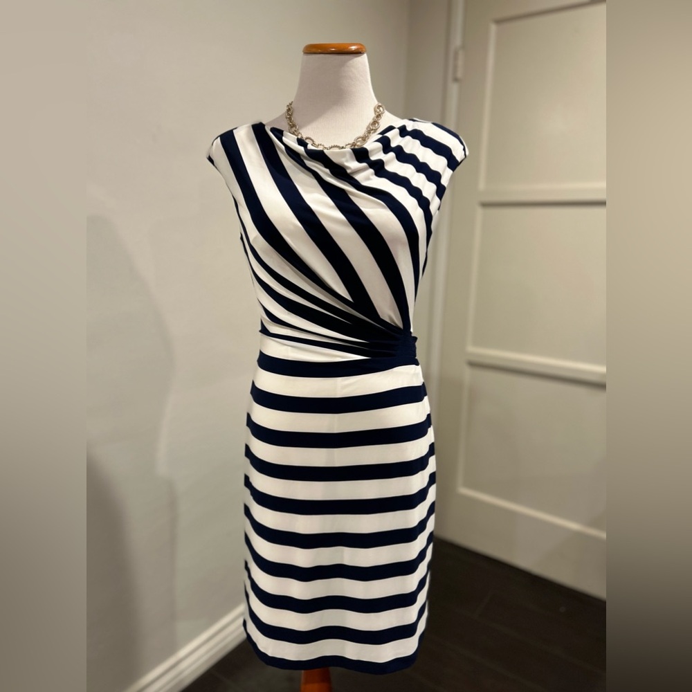 Ralph Lauren NWT Size 10P Navy and White Stretchy MIDI Dress